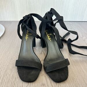 Lulus Black Strappy Heels
